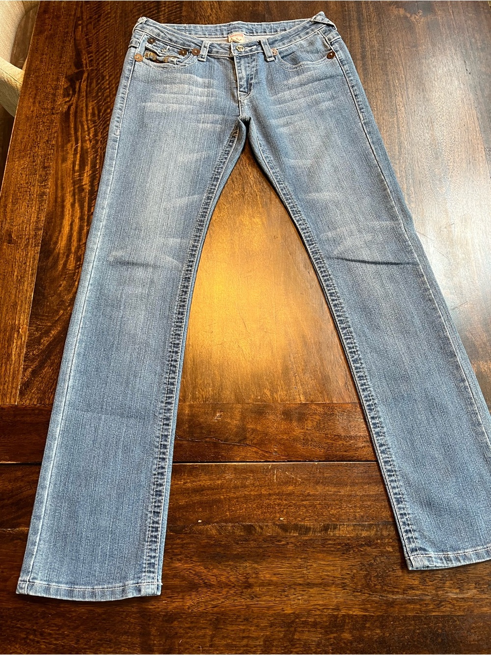True Religion Denim Jeans with Red Logo Tag size 30 Joey